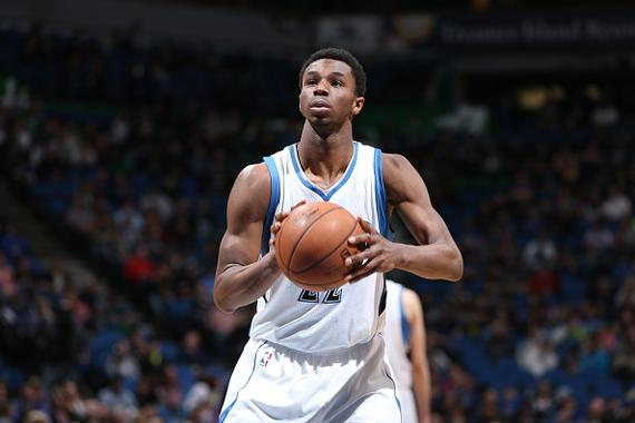 解析芝加哥小熊的瑞格利球场常春藤墙背后的维护秘密