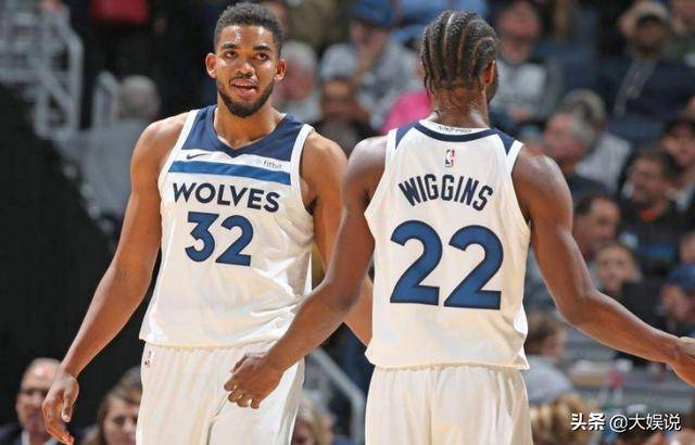 详解投手投球动作中的停顿为何有些动作会被判犯规