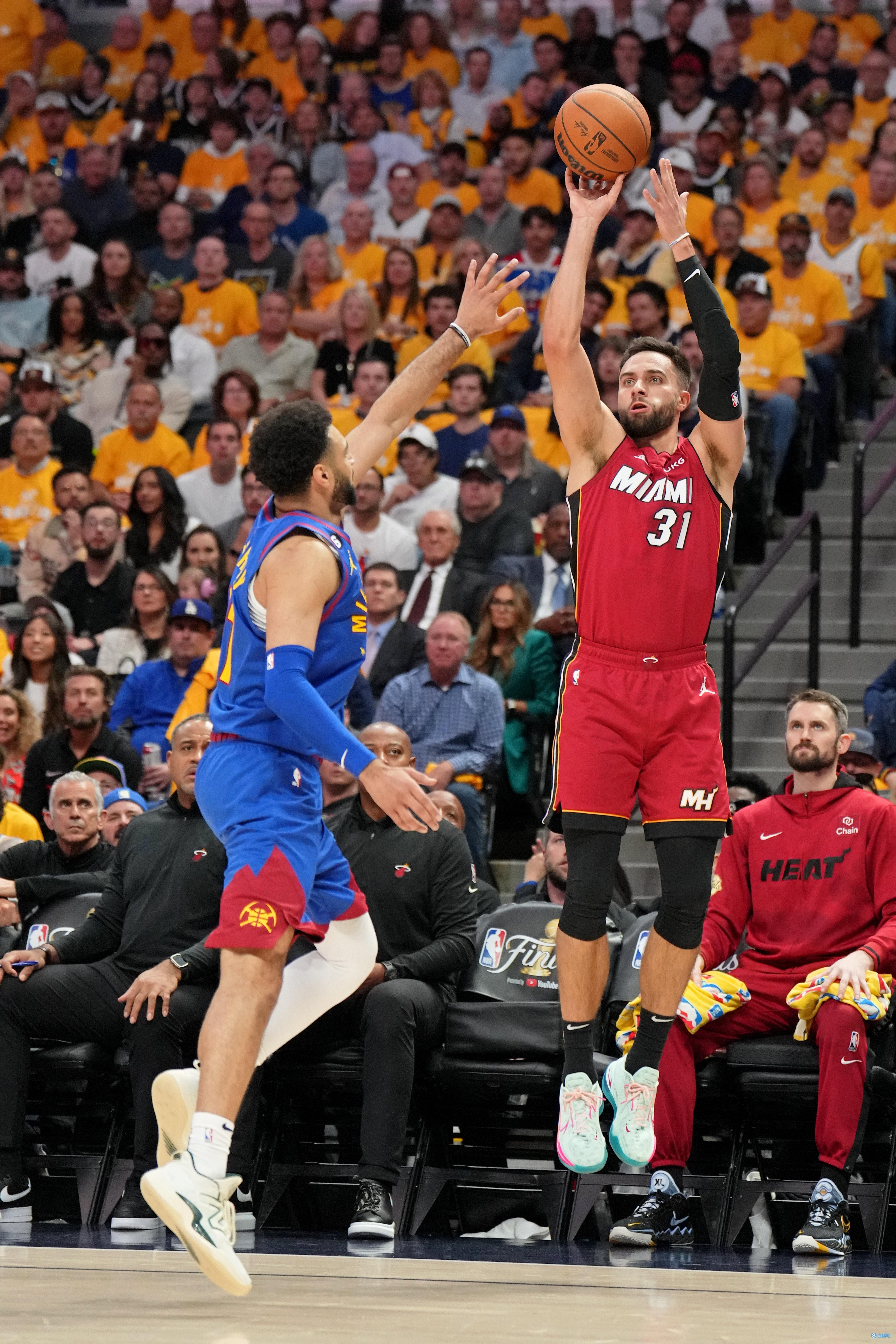 详解棒球规则中的投球次数限制青少年保护法的核心