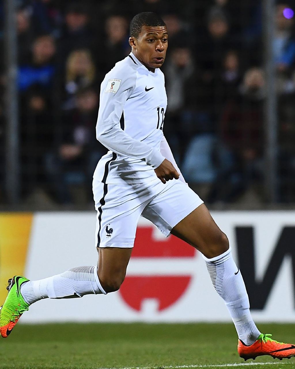 记者：埃及主帅希望萨拉赫和马尔穆什能参加12月14日的比赛